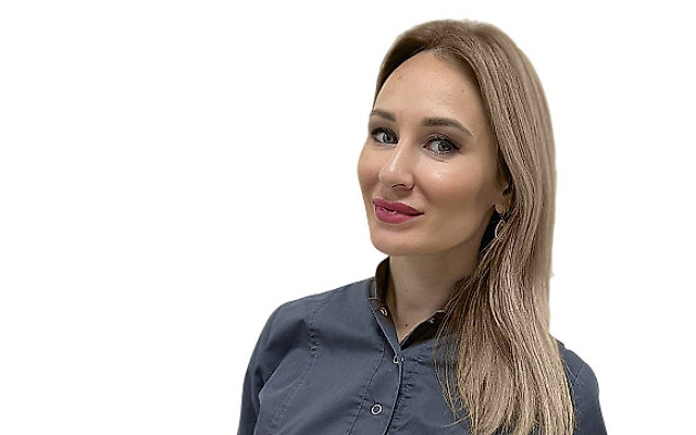 Салюк (Янцик) Дина Равильевна